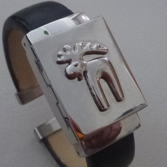 3 Unique and Functioning Watches - Picture 5 of 16